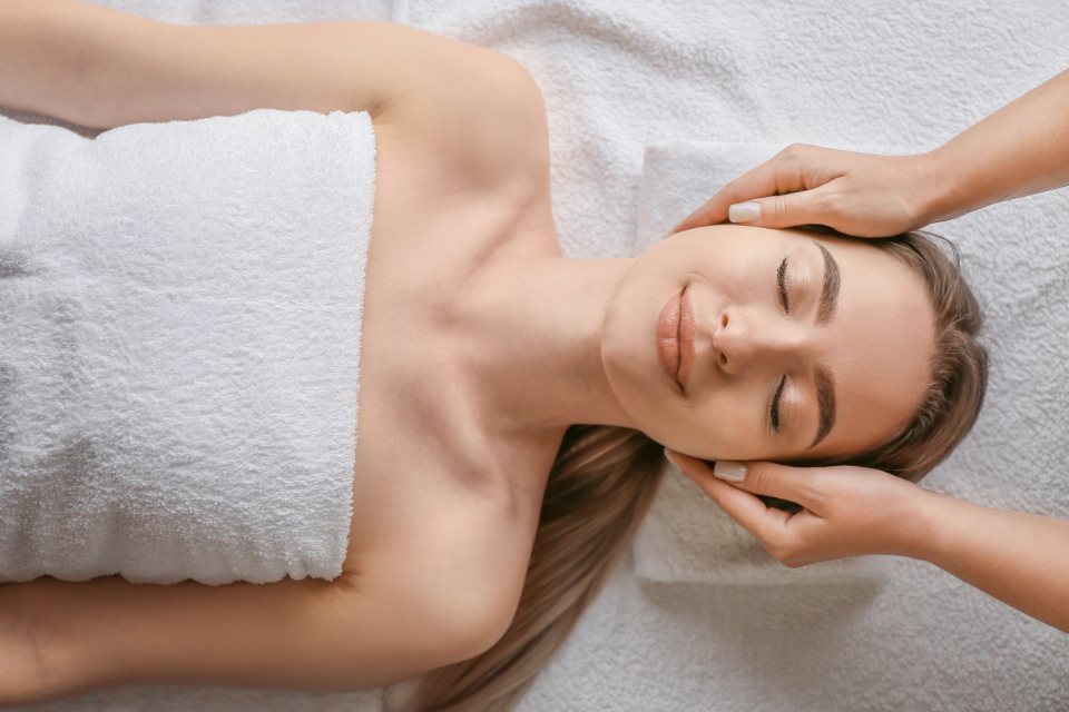 Waxing & Facial
